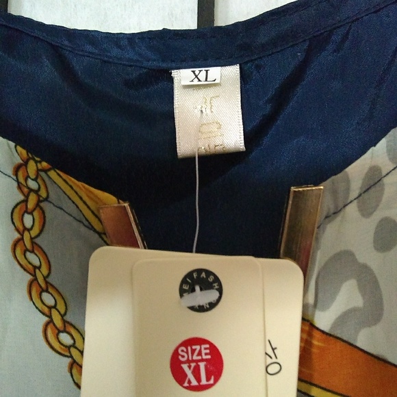 NWT Asian Brand Boutique Blouse size Medium - Picture 3 of 7